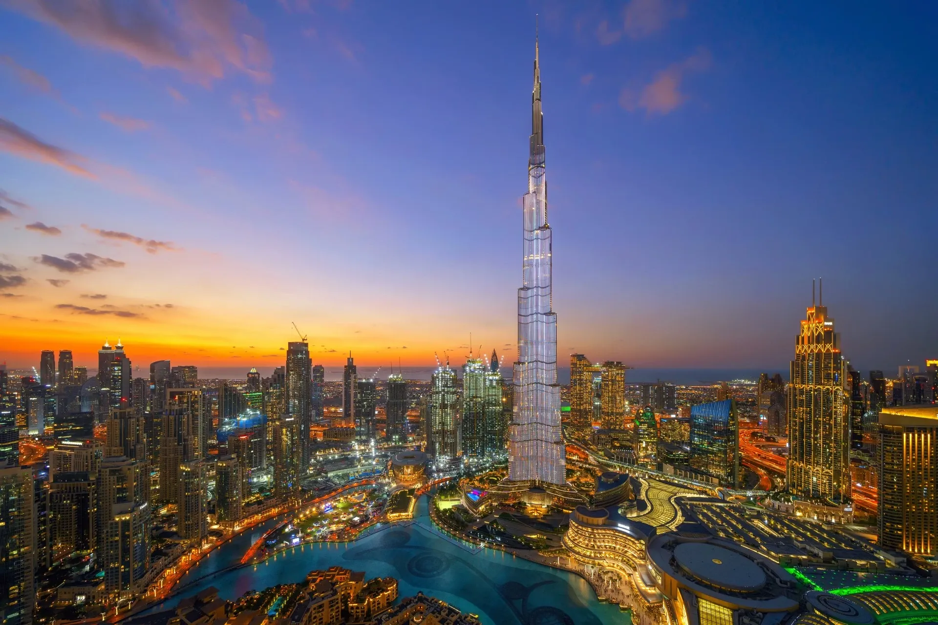 Dubai skyline for UAE group tickets