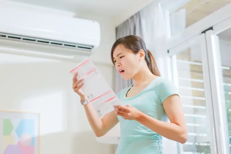 Can I Use My Phone Abroad? – How Not to Get Stung with Fees