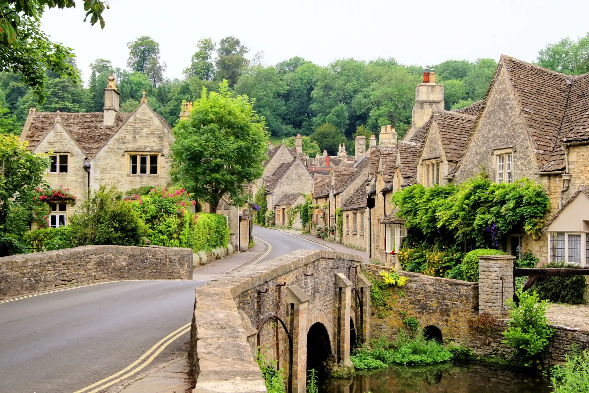 Quintessential Cotswold charm radiates through honey-coloured stone cottages, and winding country lanes.