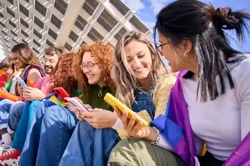 Blog top 5 handsets thumb 20