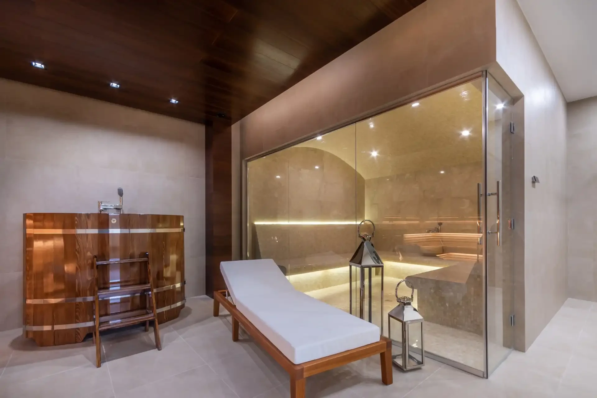 The relaxing atmosphere of a traditional Turkish hamam.